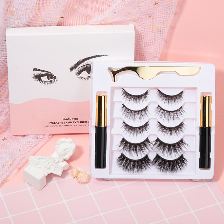 Faux Mink Lashes ไหนดีที่สุดสำหรับลุคธรรมชาติแต่ดูน่ามอง?